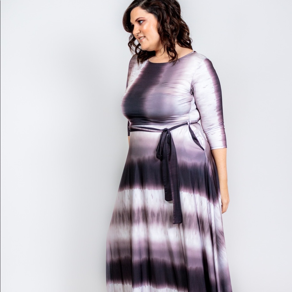 Plus Size ‘Amethyst’ Maxi Dress
